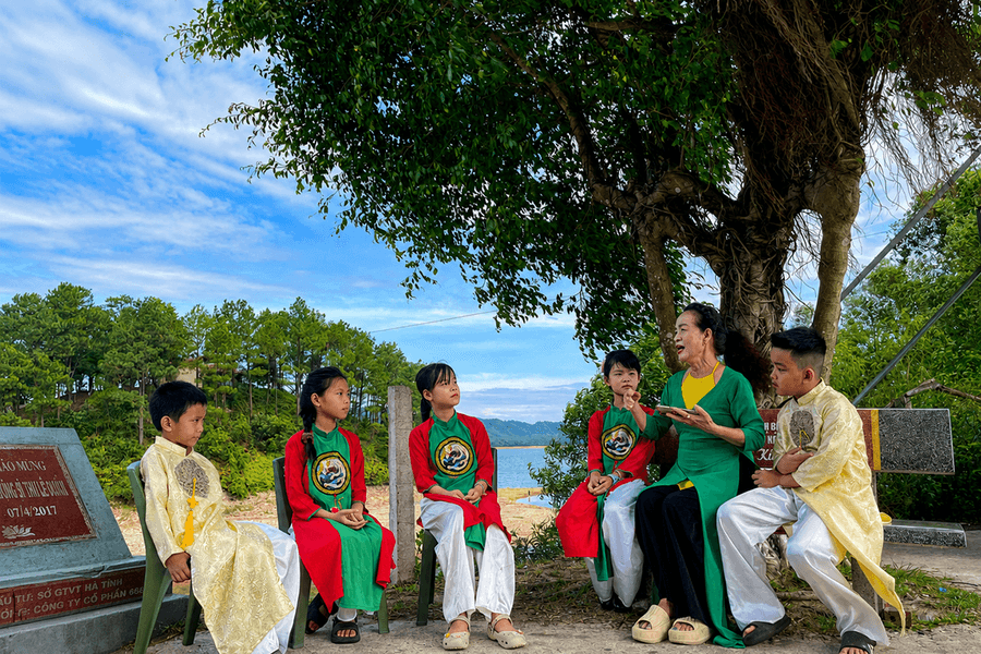 Đánh thức tình yêu âm nhạc truyền thống