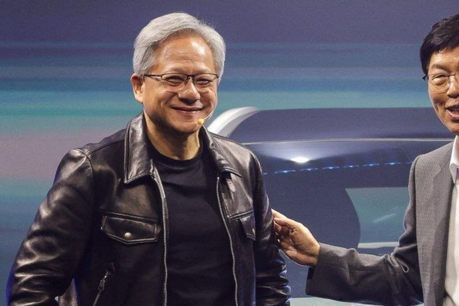 Áo da của CEO Nvidia Jensen Huang được đấu giá gần 1 triệu USD