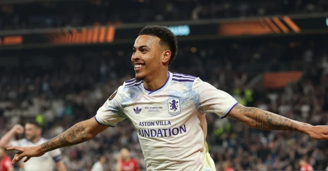 Chelsea phá kỷ lục chuyển nhượng vì Morgan Rogers: Canh bạc 117 triệu bảng của The Blues
