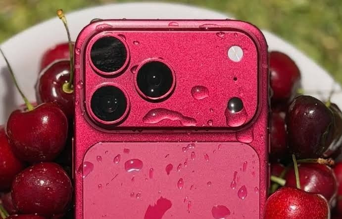 iPhone 18 Pro Max lộ diện với màu Dark Cherry và chip A20 Pro tiến trình 2nm mạnh mẽ
