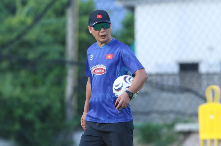 HLV Kim Sang Sik và nước cờ tung hỏa mù của tuyển Việt Nam tại ASEAN Cup 2026