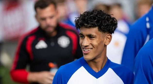 Thắng hủy diệt Rosenborg 5-0, Manchester United chứng kiến phản ứng bất ngờ từ thần đồng JJ Gabriel