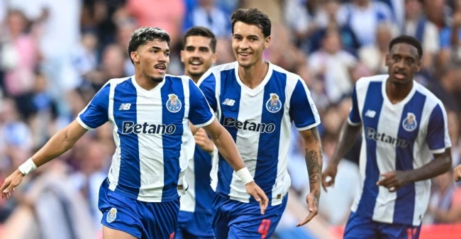 Porto khuất phục Aston Villa 2-1: Bản lĩnh Bồ Đào Nha và bài học cho dàn sao trẻ