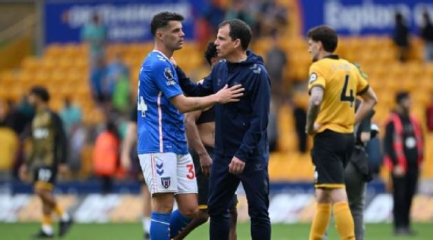 HLV Regis Le Bris chốt tương lai Granit Xhaka: Khép lại cánh cửa sang Chelsea