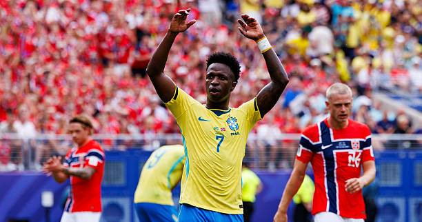 Vinicius Junior và thế cờ lật ngược: Cuộc đấu trí khiến Real Madrid thất thế trên bàn đàm phán