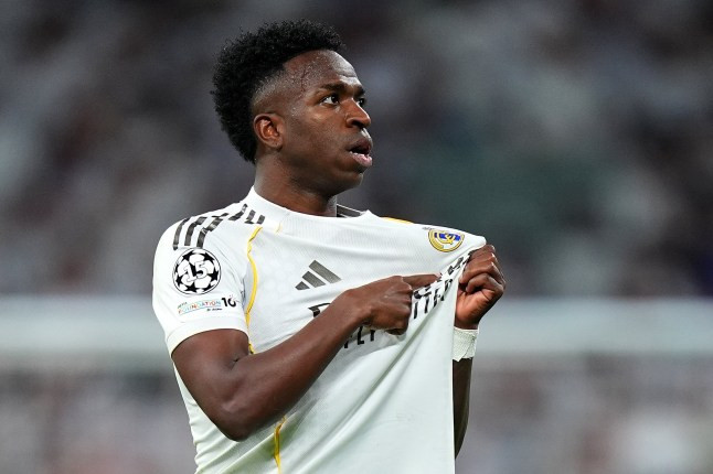 Jamie Carragher giải mã thương vụ Arsenal chiêu mộ Vinicius Junior