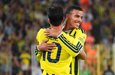 Greenwood lập siêu phẩm, Fenerbahce đánh bại Sturm Graz 2-0 tại lượt đi Champions League