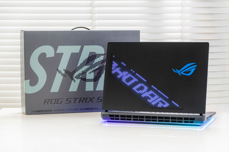 Chi tiết ASUS ROG Strix SCAR 18 2026: Sức mạnh 320W và màn hình Mini-LED 4K 240Hz