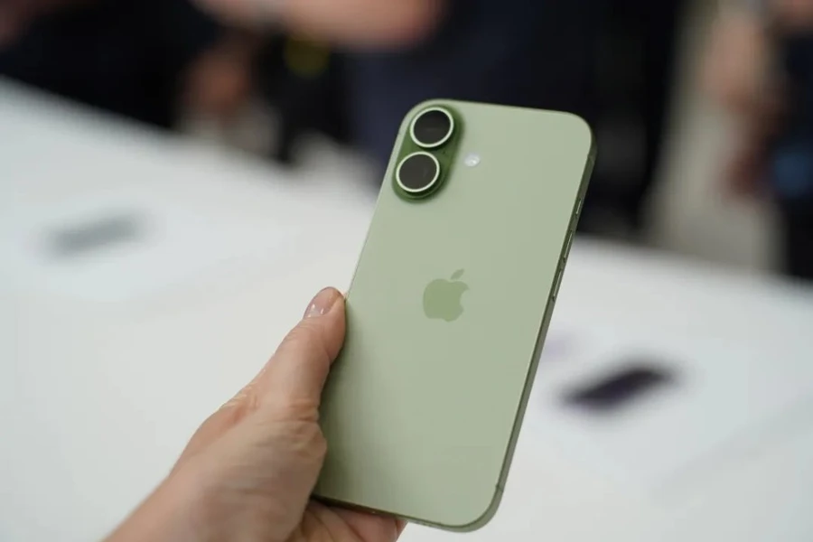 Apple lộ kế hoạch điều chỉnh tăng giá iPhone 17 do áp lực từ chi phí linh kiện DRAM và NAND