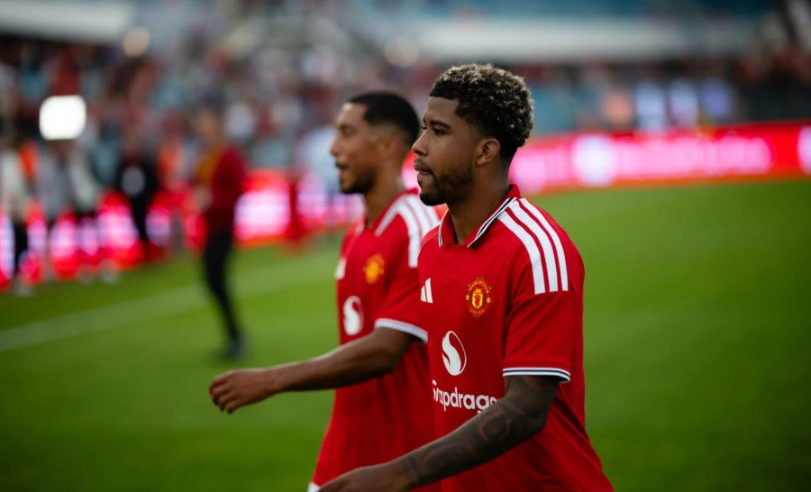 Andrey Santos khẳng định đẳng cấp sẵn sàng thay thế Casemiro tại tuyến giữa Manchester United