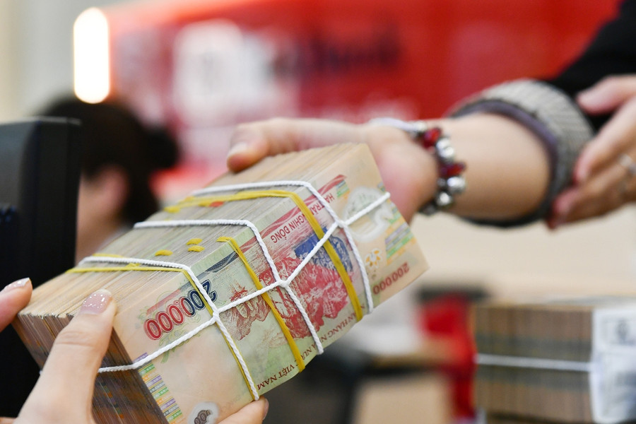 Lãi suất ngân hàng ngày 11/8/2026: MBV cộng thêm 1,2%, lãi suất tiền gửi cao nhất chạm 8,2%/năm