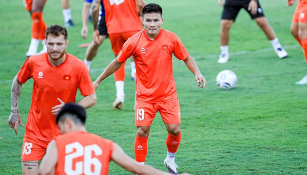 HLV Kim Sang-sik tối ưu hàng tiền vệ ĐT Việt Nam đấu Malaysia tại bán kết ASEAN Cup 2026