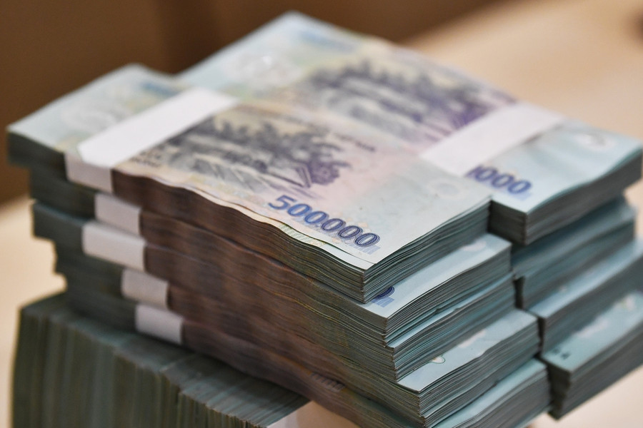 Lãi suất ngân hàng ngày 13/8/2026: Ngân hàng tung ưu đãi, lãi suất 6 tháng chạm 8%/năm