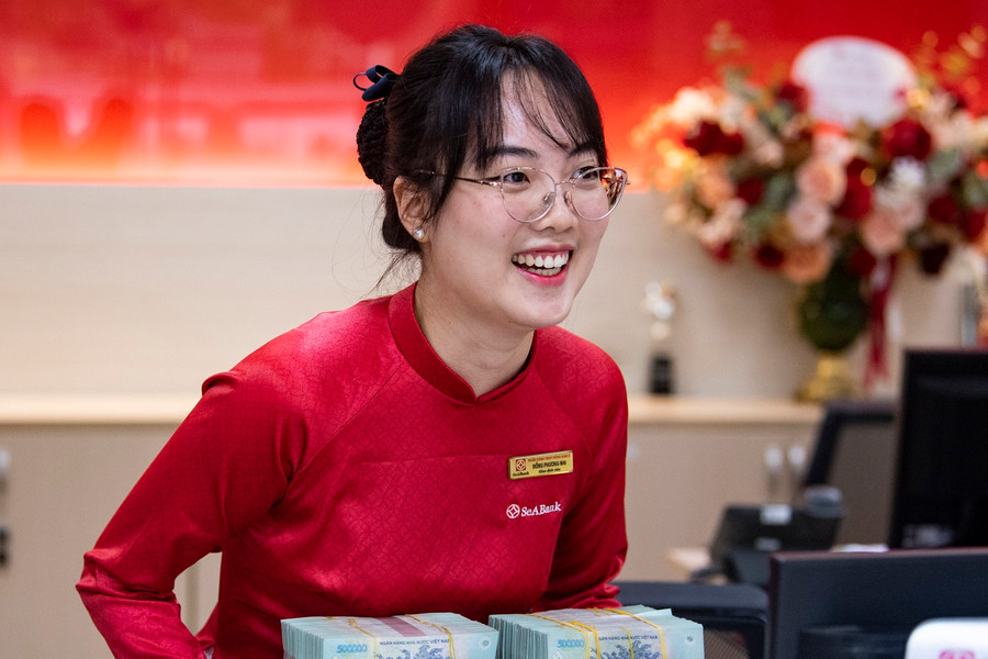 Chi phí trả lãi tiền gửi của 30 ngân hàng tăng 41,5% lên 389.589 tỷ đồng trong nửa đầu năm