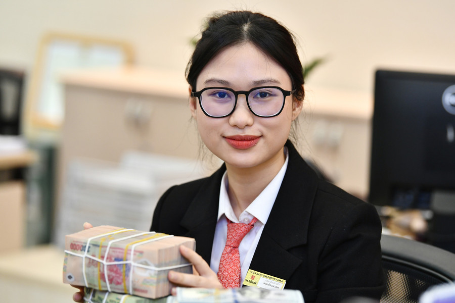 Chiến lược gửi tiết kiệm ngân hàng an toàn và tối ưu lợi nhuận với lãi suất chênh tới 0,4%/năm