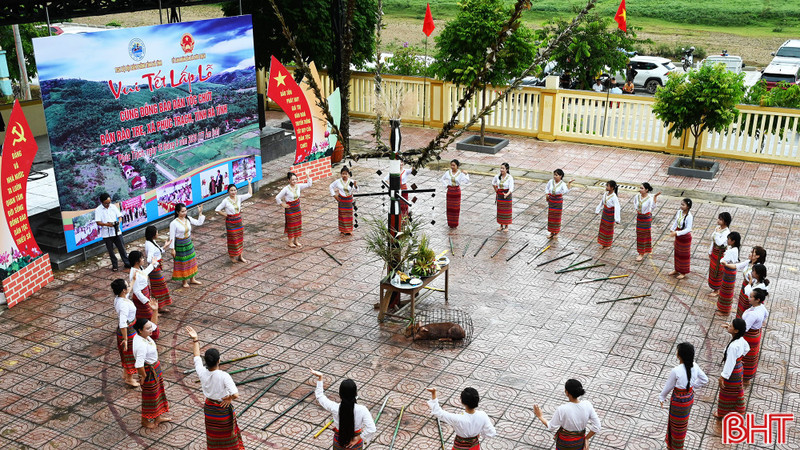 Bản Rào Tre vui Tết Lấp lỗ năm 2026