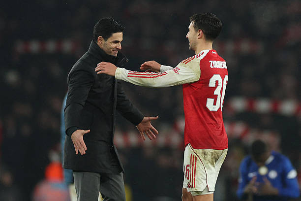 HLV Mikel Arteta đập tan mọi nghi ngờ, khẳng định tầm quan trọng của Zubimendi tại Arsenal