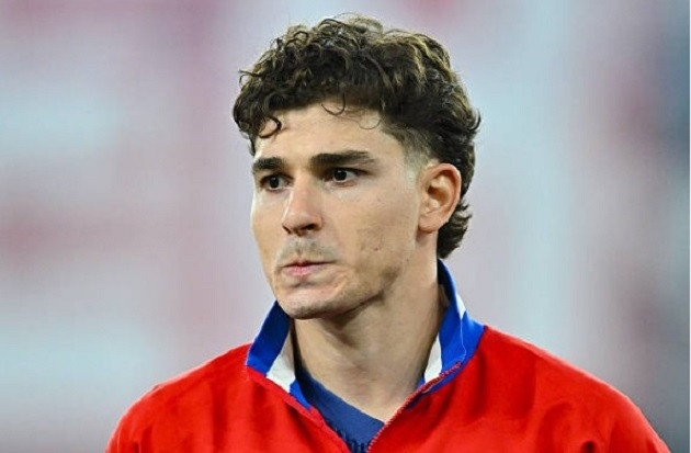 Arsenal đứng trước cơ hội vàng chiêu mộ Julian Alvarez sau khi bị CĐV Atletico Madrid tẩy chay