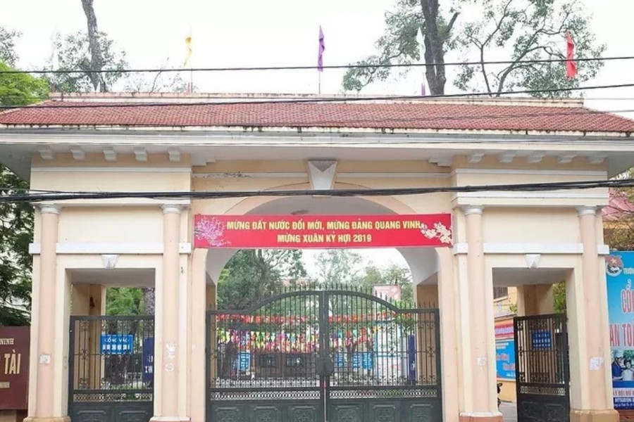 Nữ sinh 9,5 điểm Toán bị trừ 50% vì chép bài 'thủ khoa'