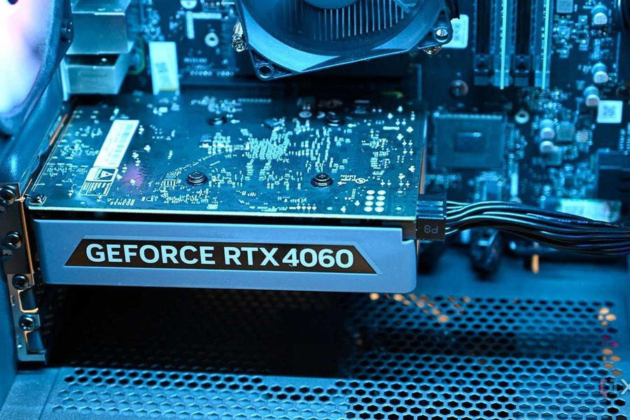 Card đồ họa tầm trung sắp vượt rào cản 8 GB VRAM nhờ thế hệ chip nhớ GDDR7 dung lượng cao