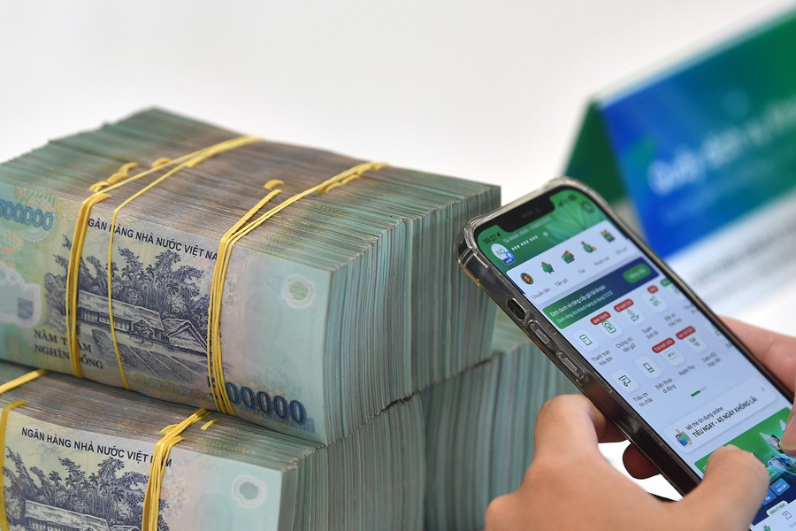 Lãi suất ngân hàng hôm nay 2/10/2026: Techcombank và VPBank cộng thêm tới 1,8% mỗi năm