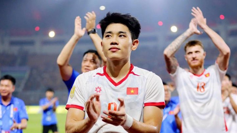 Bóng đá Việt Nam nhận vinh dự đặc biệt từ AFC