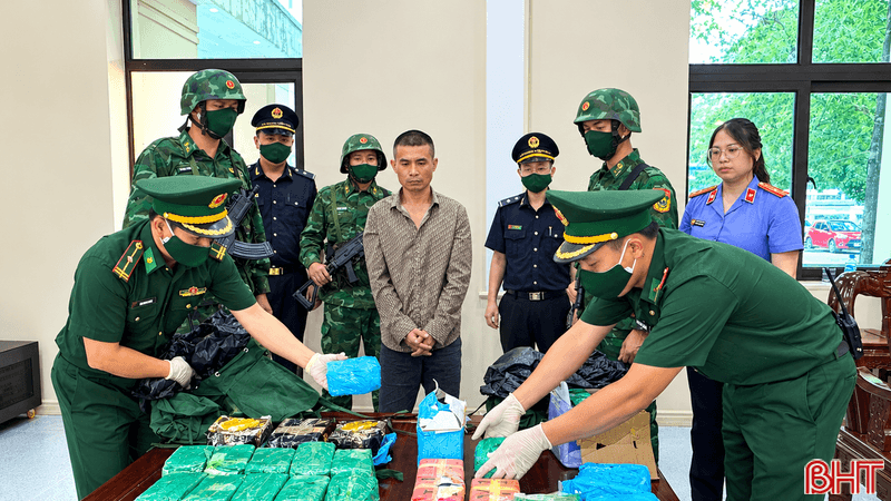Quyết tâm đẩy lùi ma túy, xây dựng vùng biên bình yên