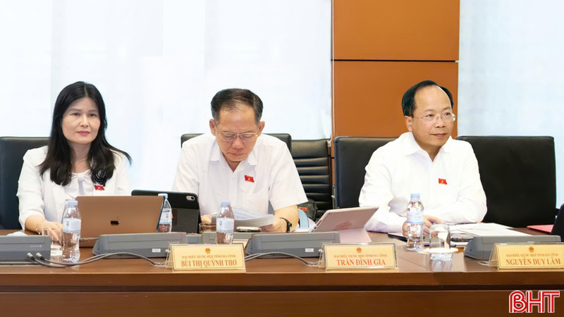 Hoàn thiện pháp luật về lao động, an sinh xã hội và dân chủ ở cơ sở