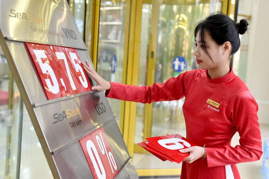 Ngân hàng giảm lãi suất huy động 0,5% và yêu cầu hạ chi phí vốn thực chất của doanh nghiệp